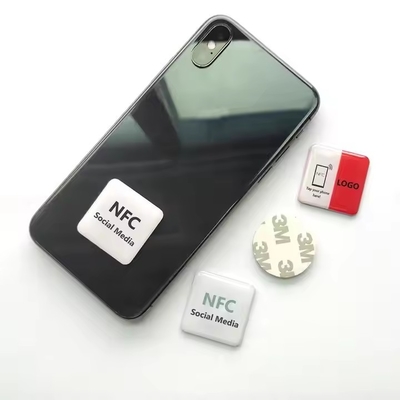 شراء 13.56 ميغاهرتز مخصص RFID مفتاح فوب NFC ملصق إيبوكسي المشاركة الفورية للهاتف ملصقات NFC online manufacture