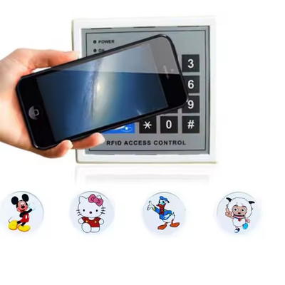 شراء علامات وسائل التواصل الاجتماعي قابلة للبرمجة المقاومة للماء NFC ملصق الهاتف NTAG213 online manufacture