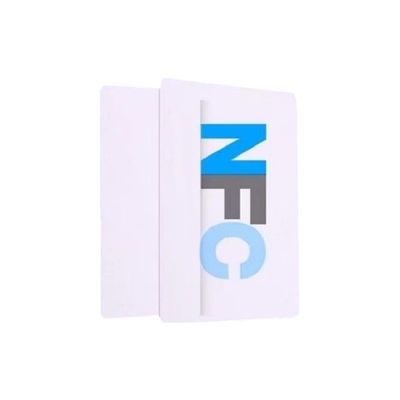بطاقات القربية المخصصة من PVC